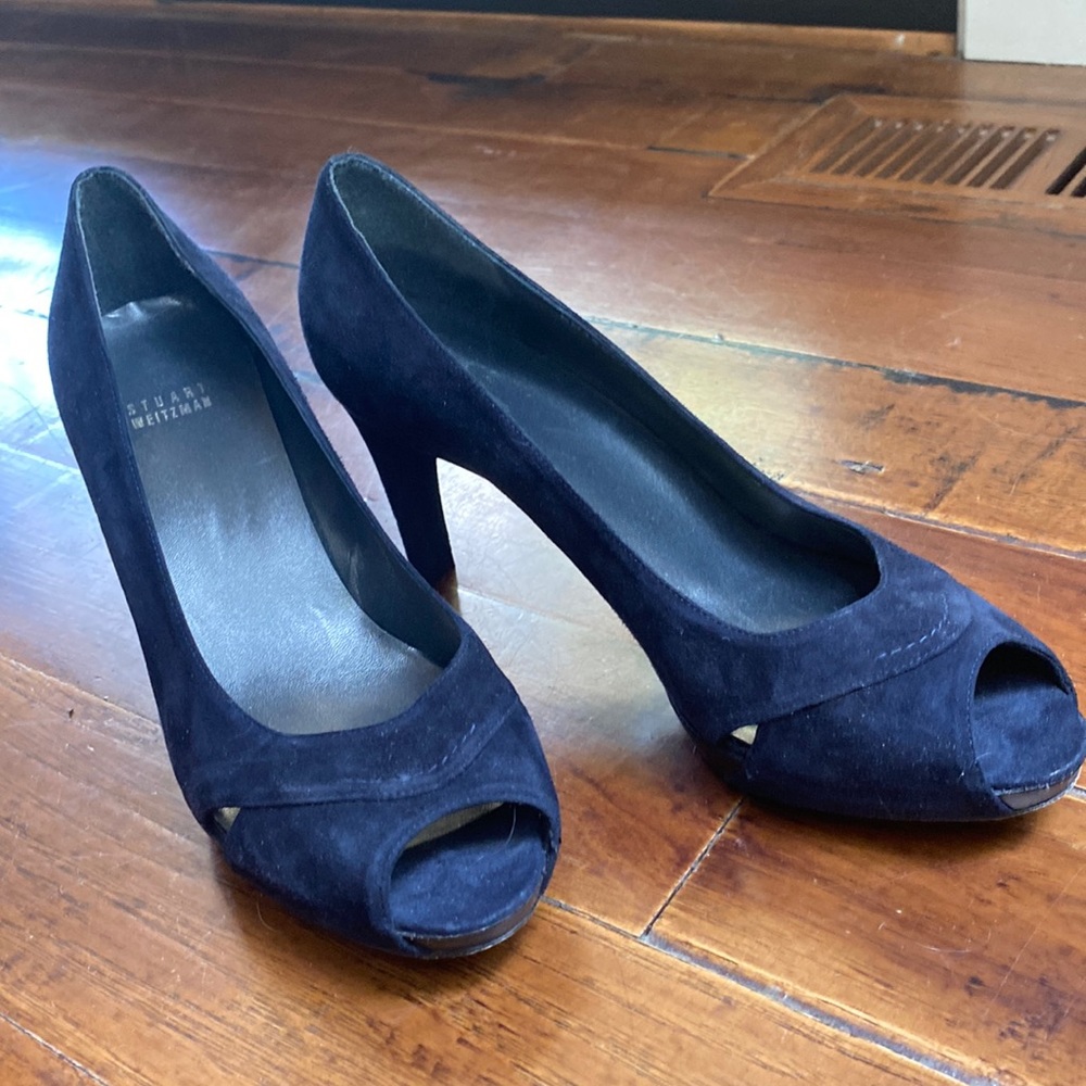 Stuart Weitzman Navy Blue Suede Pumps